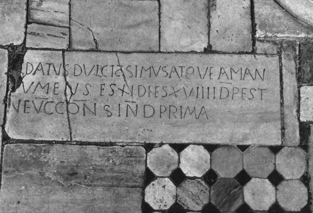 lapide tombale, frammento - ambito romano (sec. V)