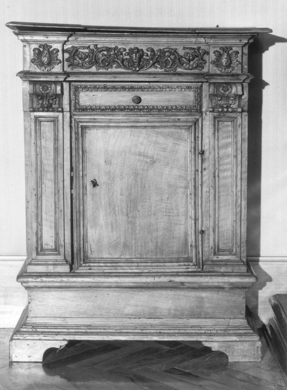 mobile - ambito italiano (seconda metà sec. XVII)