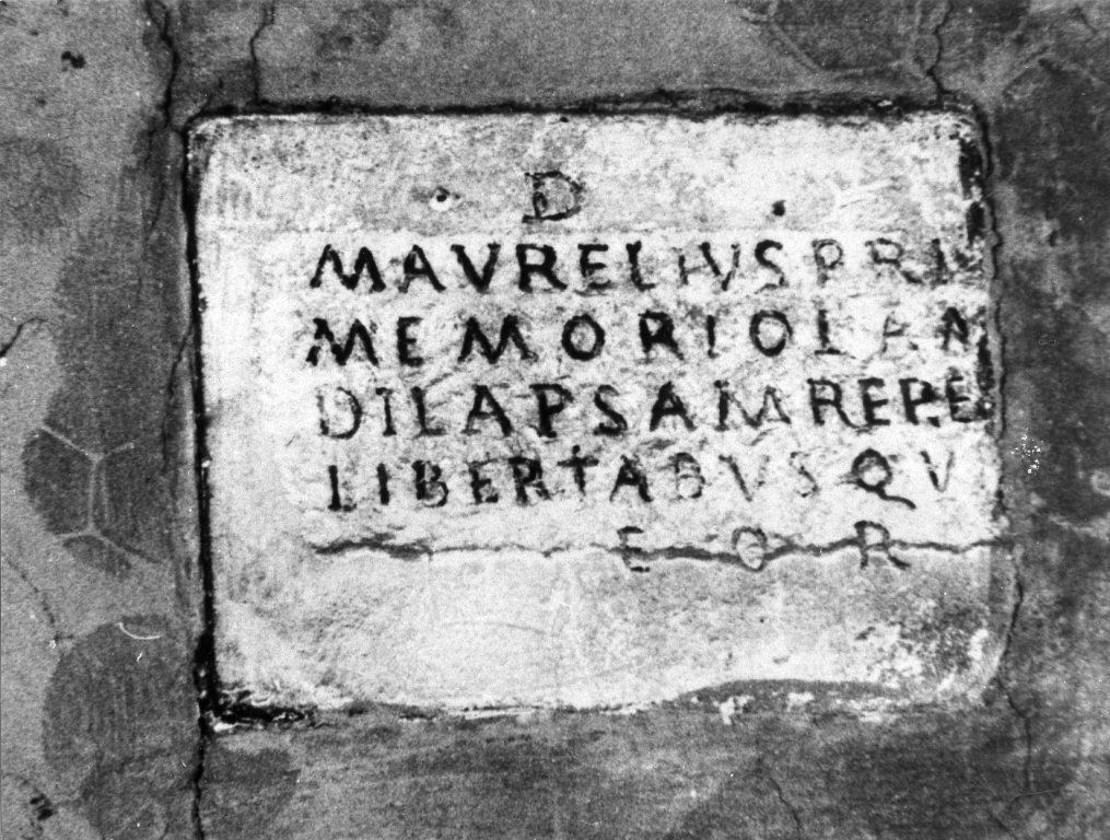 lapide tombale, frammento - ambito romano (sec. IV)