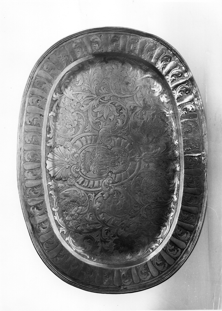 patena - ambito laziale (primo quarto sec. XVIII)