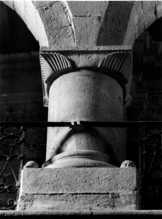 colonna - ambito viterbese (seconda metà sec. XII)