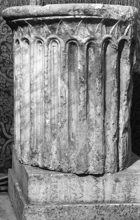 fusto di colonna, frammento - ambito romano (sec. III)