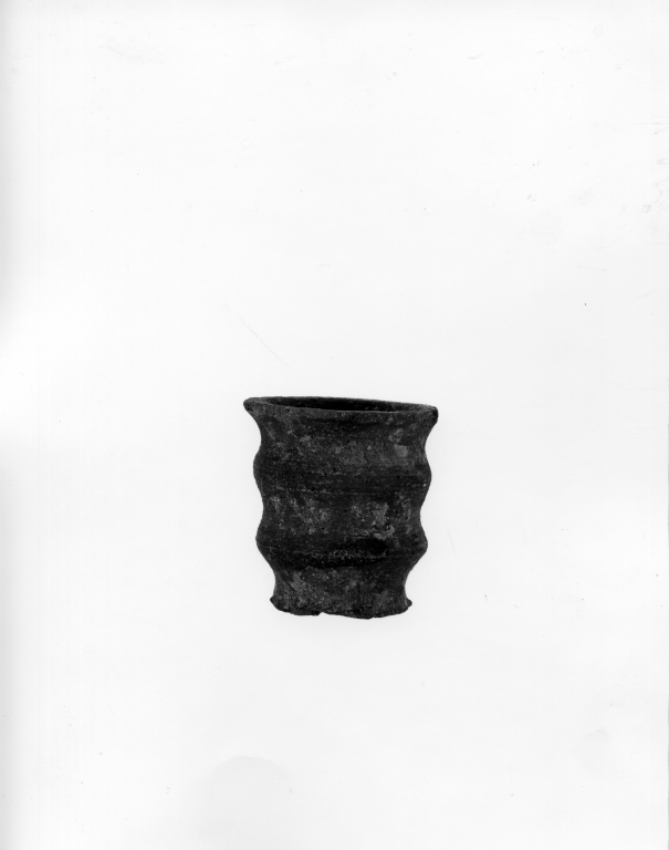 lacrimatoio - ambito locale (sec. XIII)