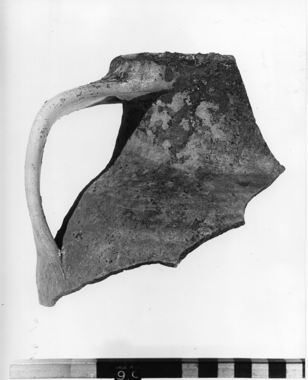 anfora, frammento - ambito laziale (secc. XI/ XIII)