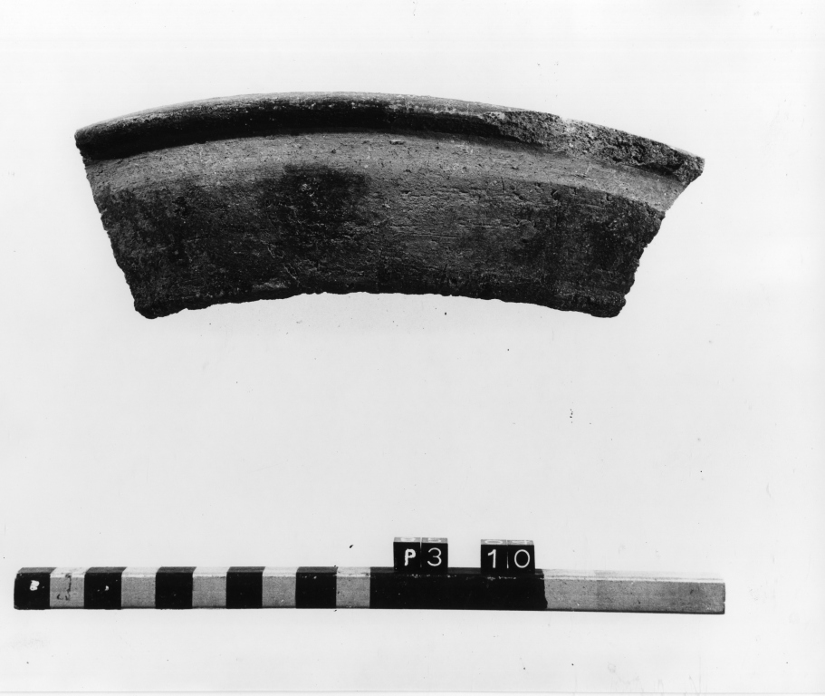 vassoio, frammento - ambito laziale (secc. XII/ XV)