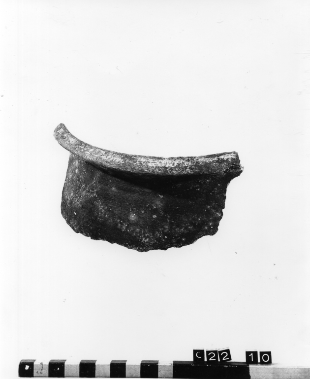 olla, frammento - ambito laziale (secc. XII/ XIV)