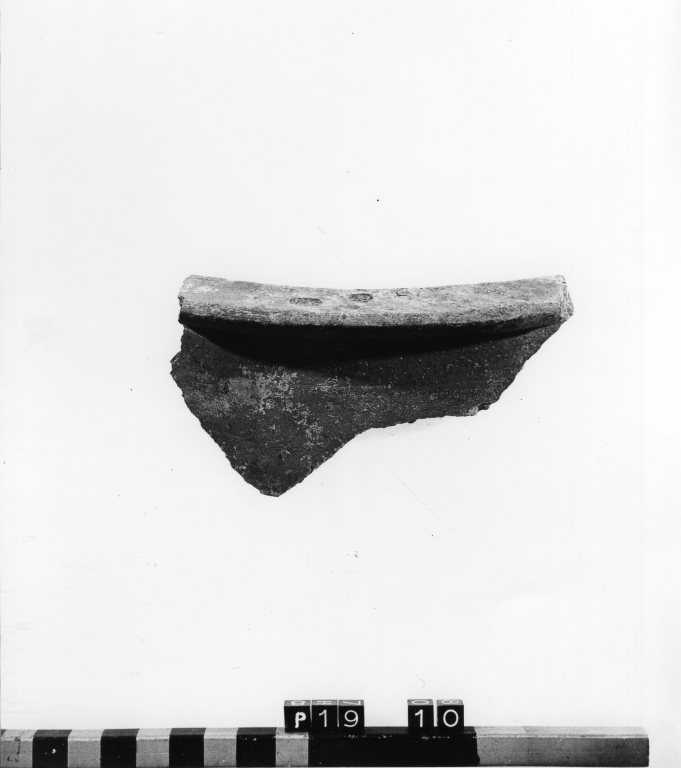 bacino, frammento - ambito laziale (secc. XII/ XIII)