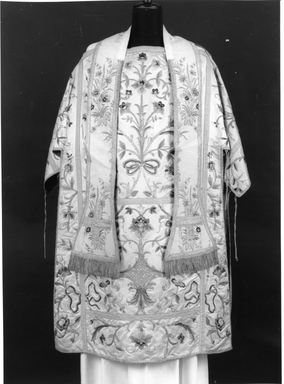 tunicella - ambito laziale (prima metà sec. XX)