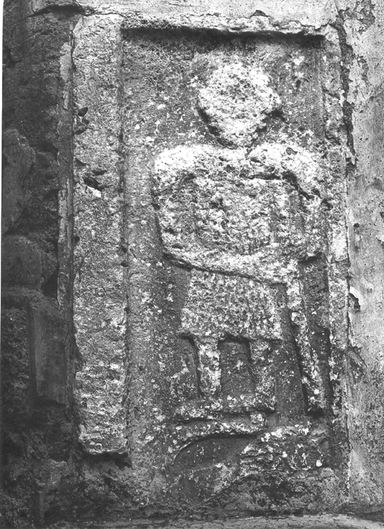 figura maschile (rilievo) - ambito laziale (secc. VIII/ IX)