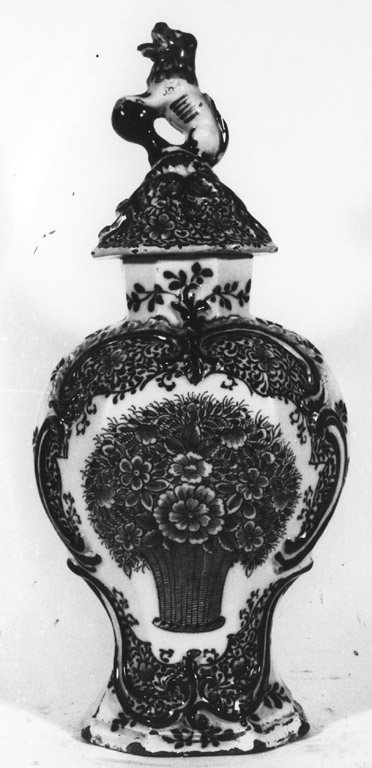 vaso - manifattura di Delft (sec. XVIII)