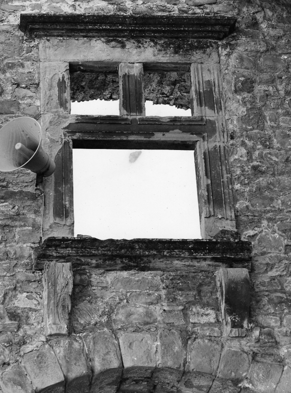 finestra - ambito laziale (sec. XVI)