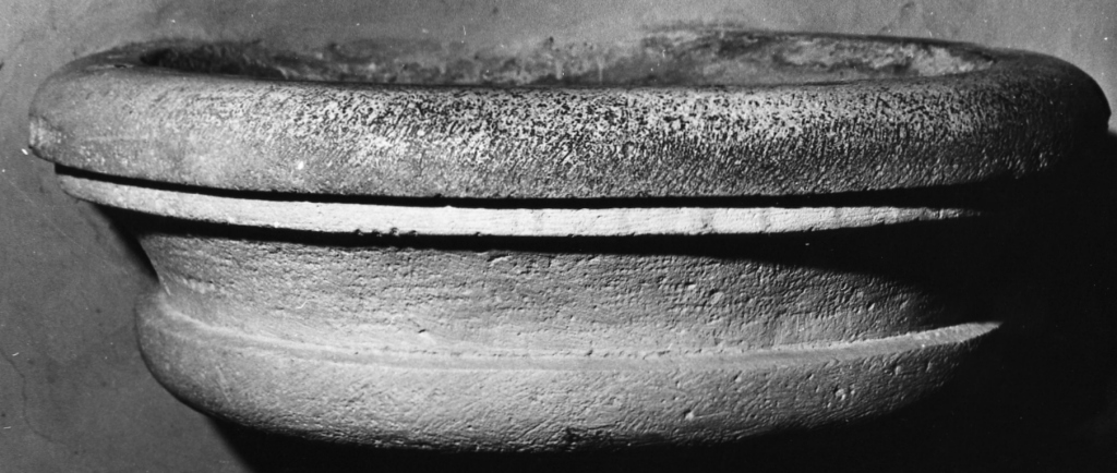 acquasantiera, serie - ambito Italia centrale (sec. XVII)