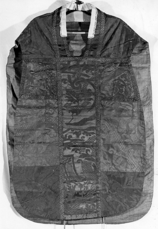 paramento liturgico - manifattura laziale (sec. XIX)