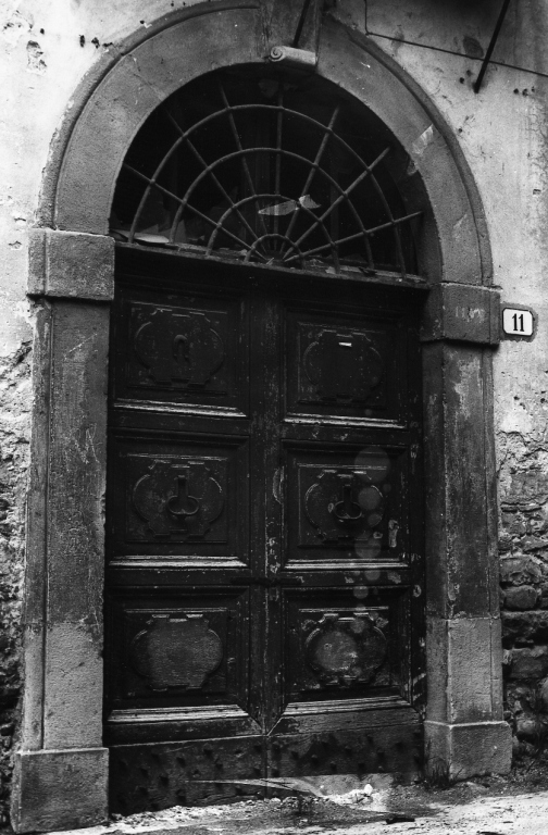 portale - ad arco - ambito laziale (fine sec. XVIII)