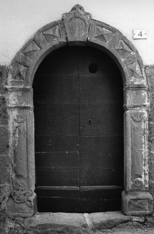 portale - ad arco - ambito laziale (sec. XIX)