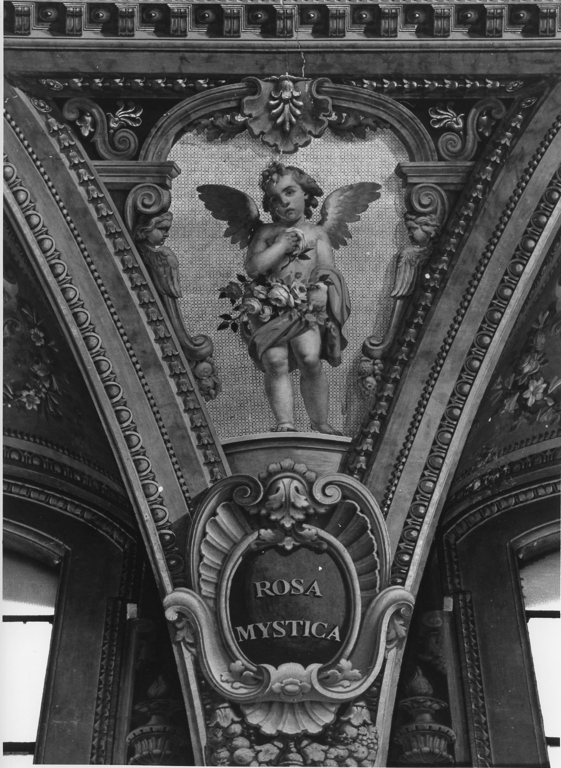 angioletto con mazzo di rose (dipinto, elemento d'insieme) di Mariani Cesare (attribuito) (sec. XIX)