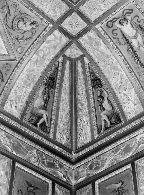 decorazione plastico-pittorica - ambito romano (sec. XVIII)