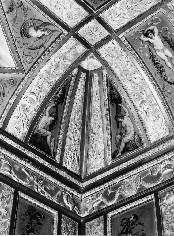 decorazione plastico-pittorica - ambito romano (sec. XVIII)