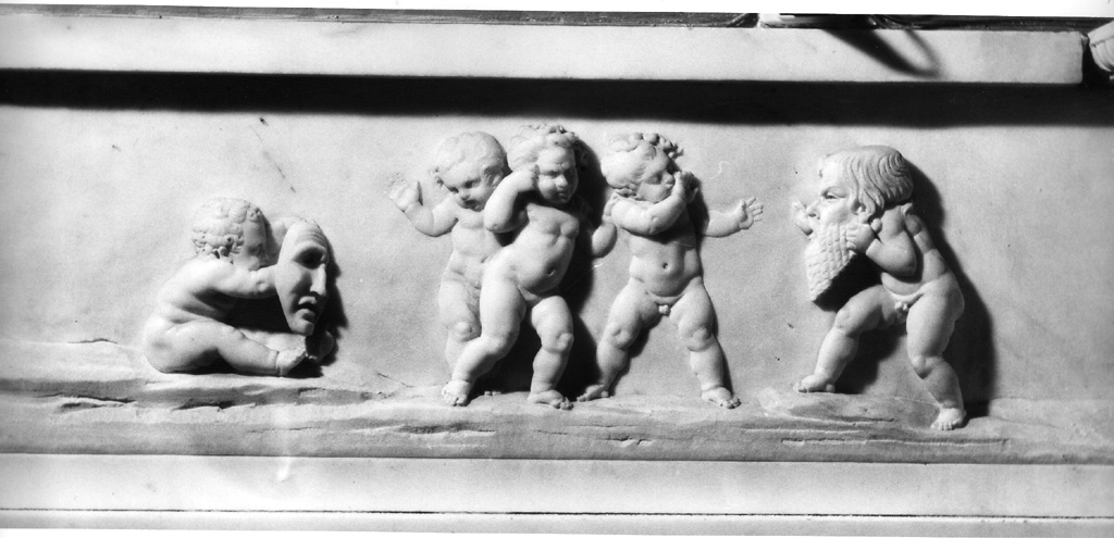 Putti con maschere (rilievo, elemento d'insieme) di Pacetti Vincenzo (sec. XVIII)