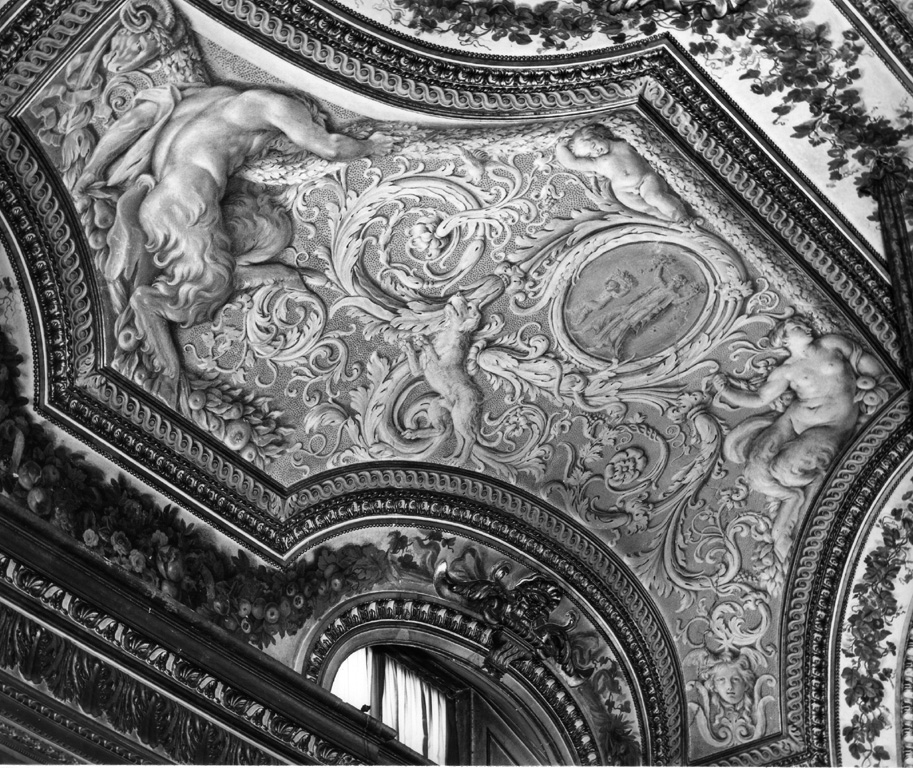 decorazione plastico-pittorica - ambito romano (sec. XVII)