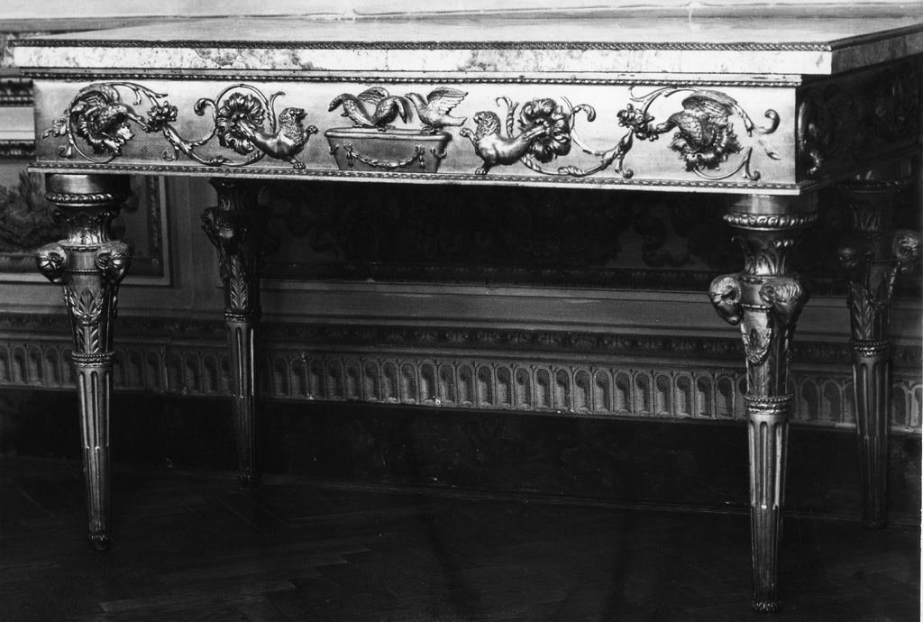 tavolo da muro - produzione romana (sec. XVIII)