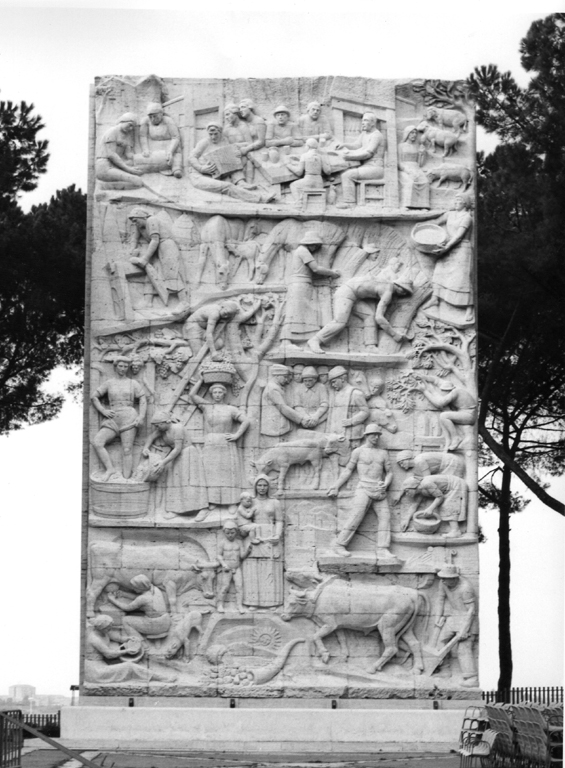 Scene di vita campestre/ segni zodiacali e personificazioni delle Stagioni (stele) di Drei Ercole (sec. XX)