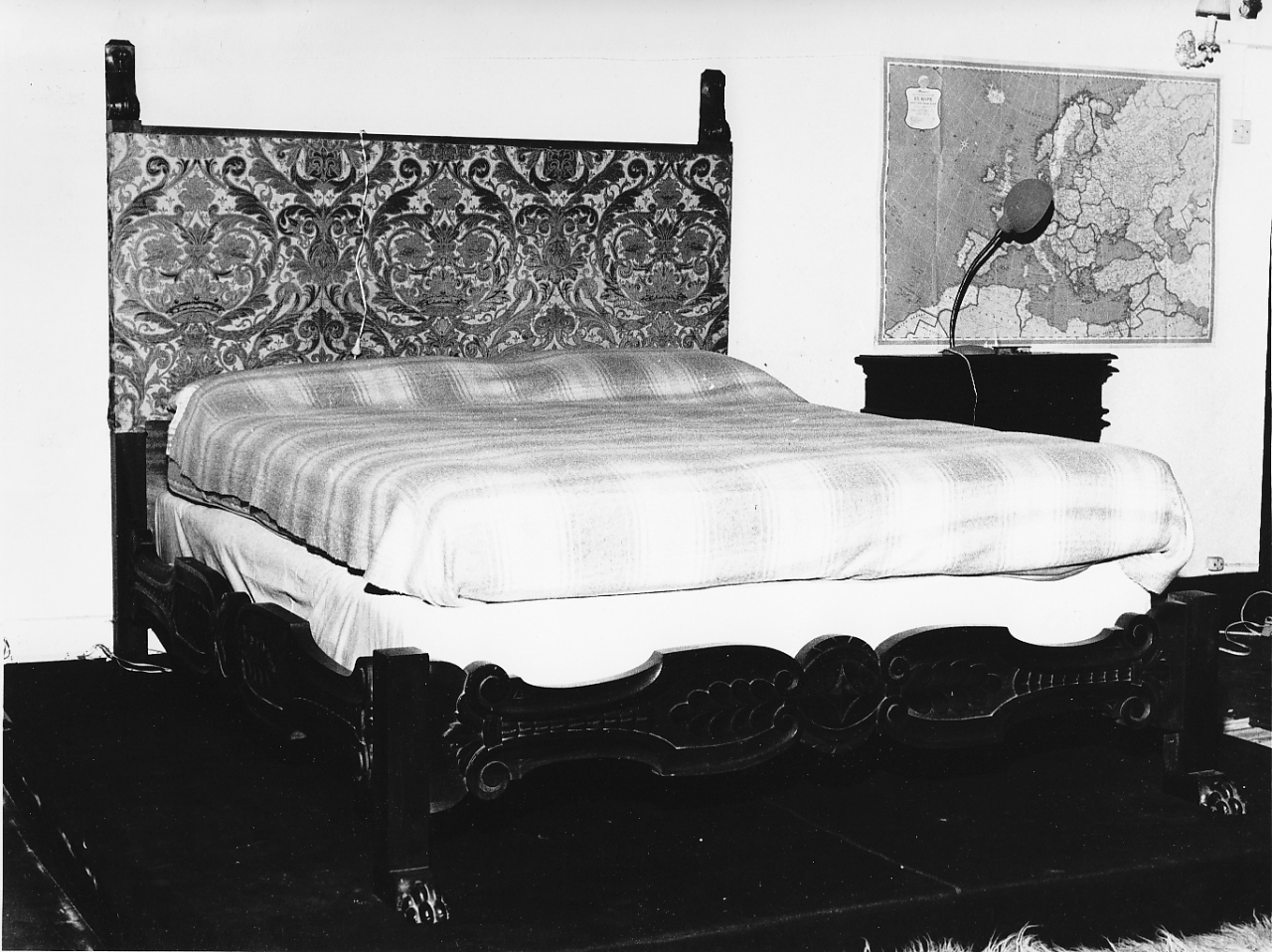 letto matrimoniale, opera isolata - bottega toscana (sec. XVIII)