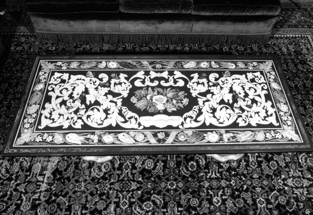 piano di tavolo di cSa Fabrik Marke (maniera) (sec. XVIII)