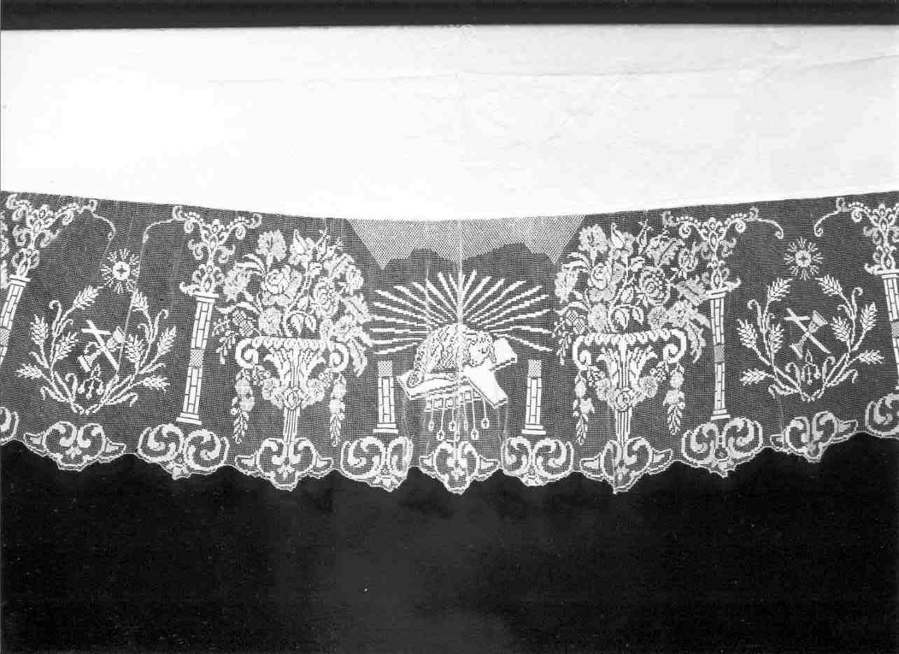 tovaglia d'altare, opera isolata - manifattura mantovana (primo quarto sec. XX)