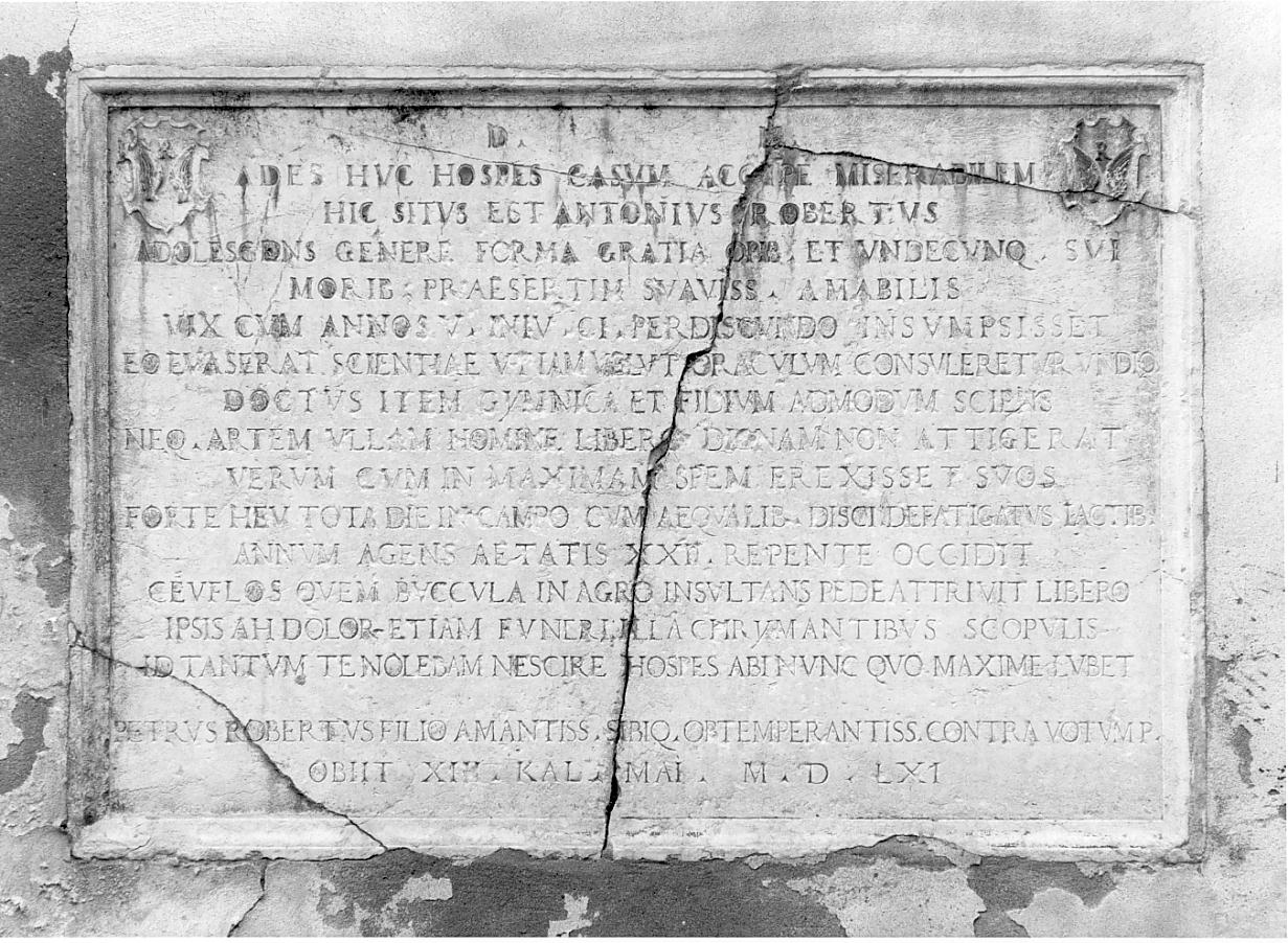 lapide tombale, opera isolata - ambito cremonese (sec. XVI)