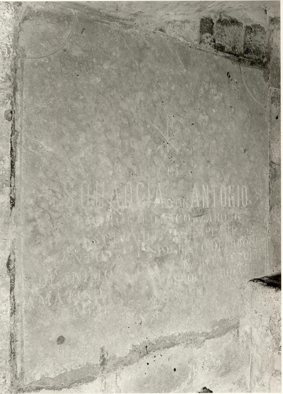 lapide tombale, opera isolata - bottega mantovana (sec. XIX)