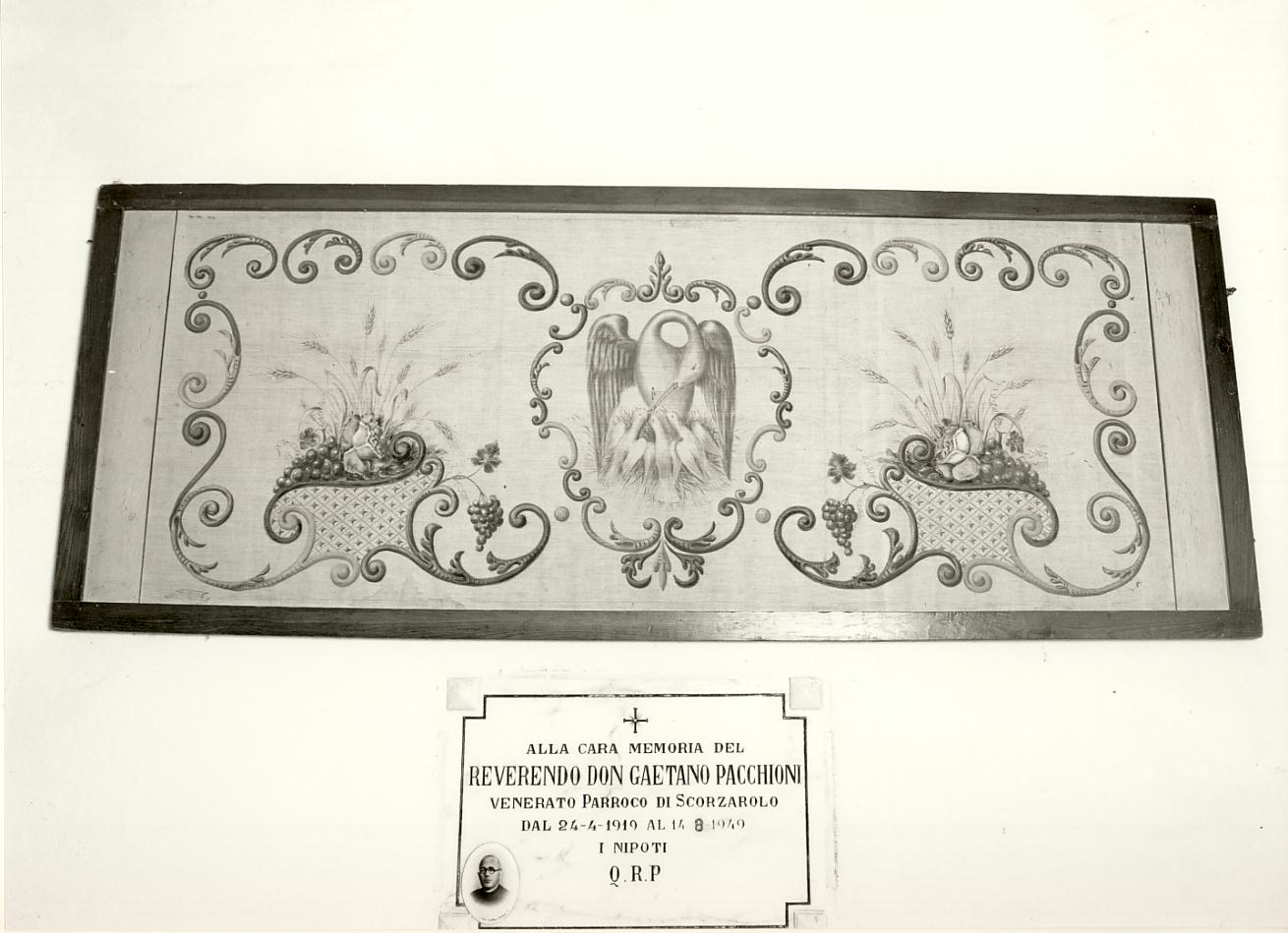 pellicano come simbolo di Cristo (pannello, opera isolata) - produzione mantovana (fine/inizio secc. XIX/ XX)