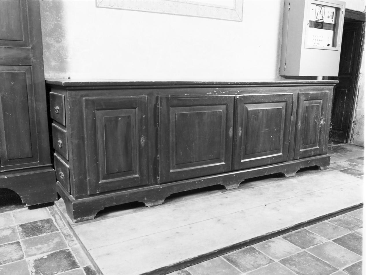 mobile da sacrestia, opera isolata - manifattura cremonese (sec. XIX)