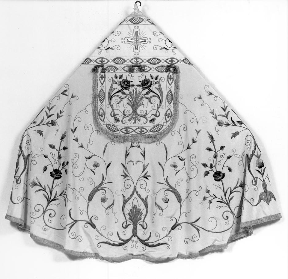 paramento liturgico, insieme - manifattura lombarda (primo quarto, metà sec. XIX, sec. XX)