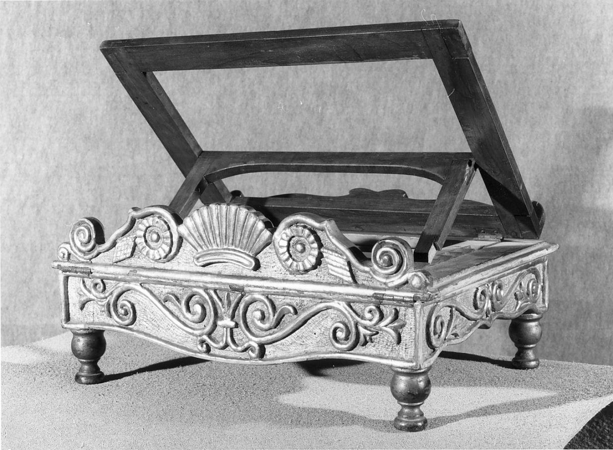 leggio da tavolo di Pozzetti Andrea (sec. XIX)