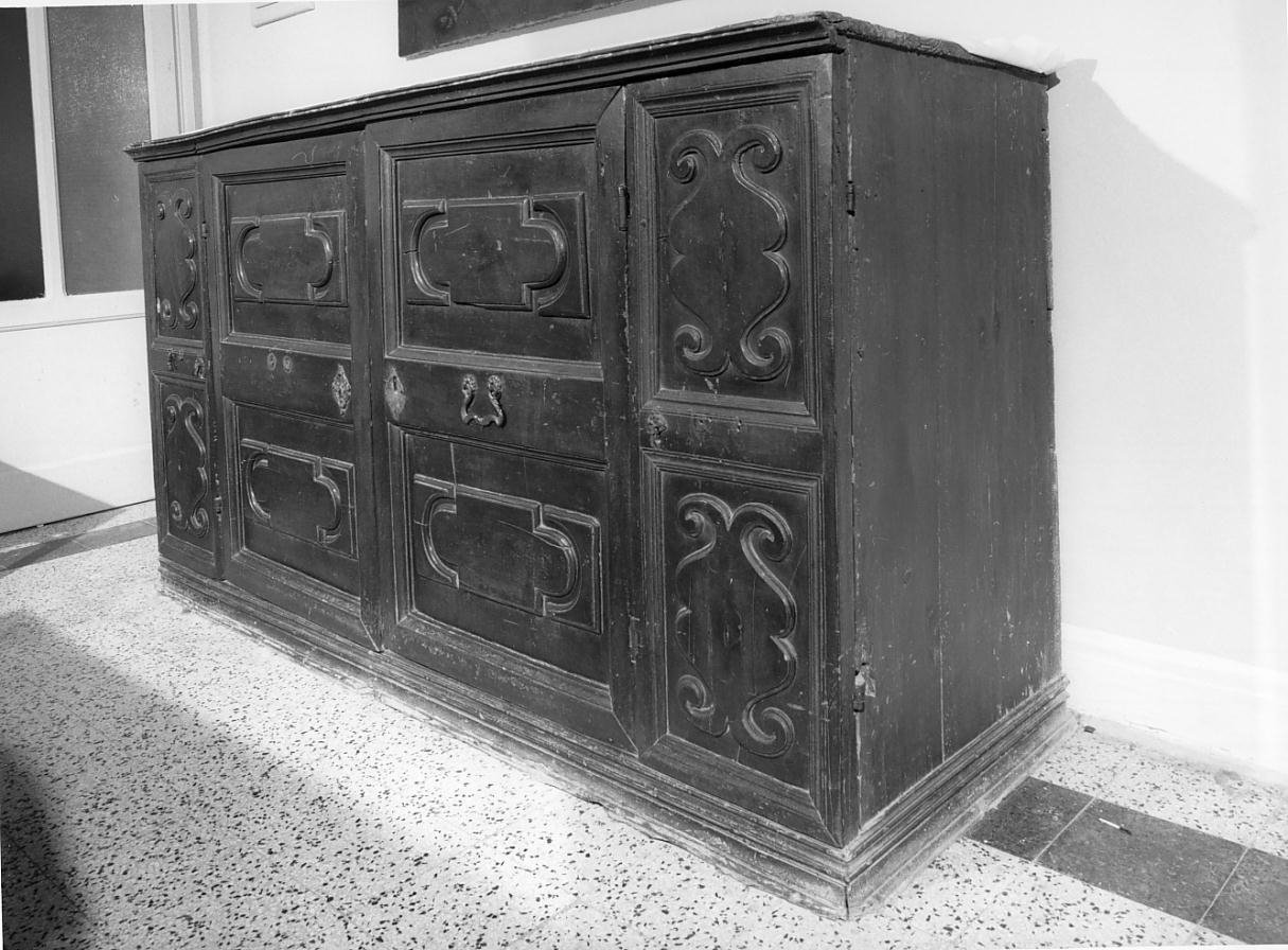 armadio da sacrestia - ambito mantovano (seconda metà sec. XVII)