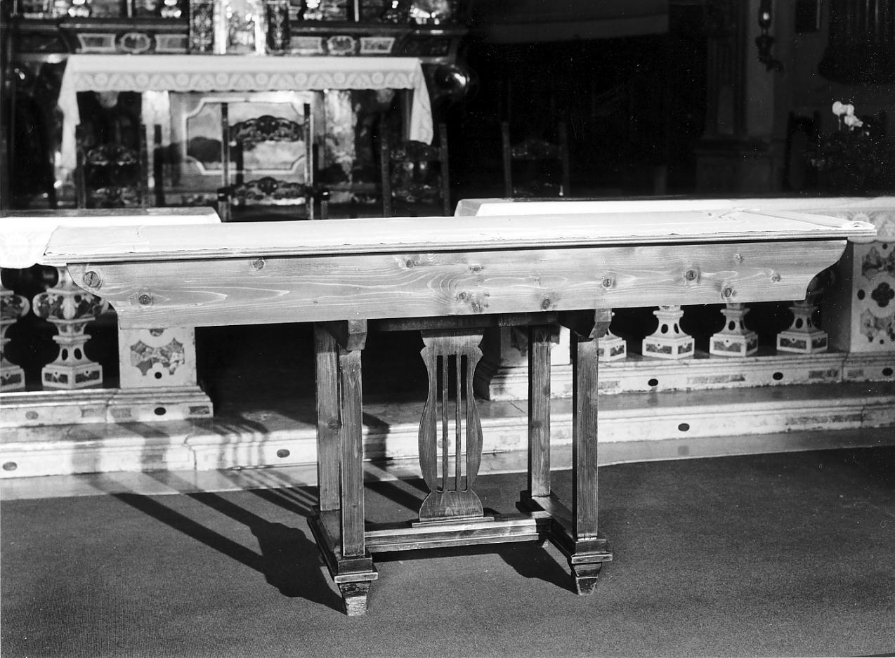 tavolo, opera isolata - ambito cremonese (secondo quarto sec. XX)