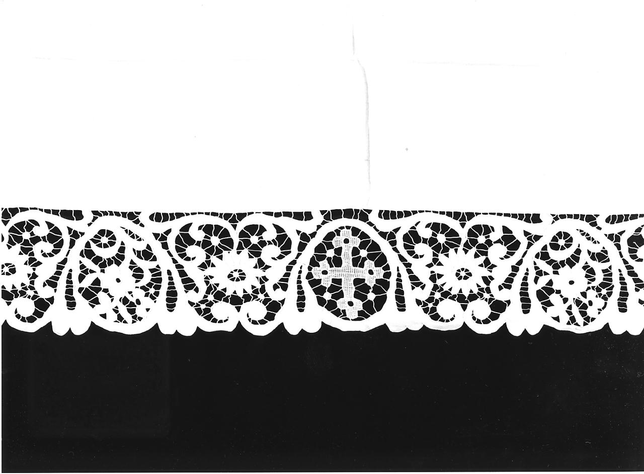 motivi decorativi (tovaglia d'altare, opera isolata) - manifattura cremonese (secondo quarto sec. XX)