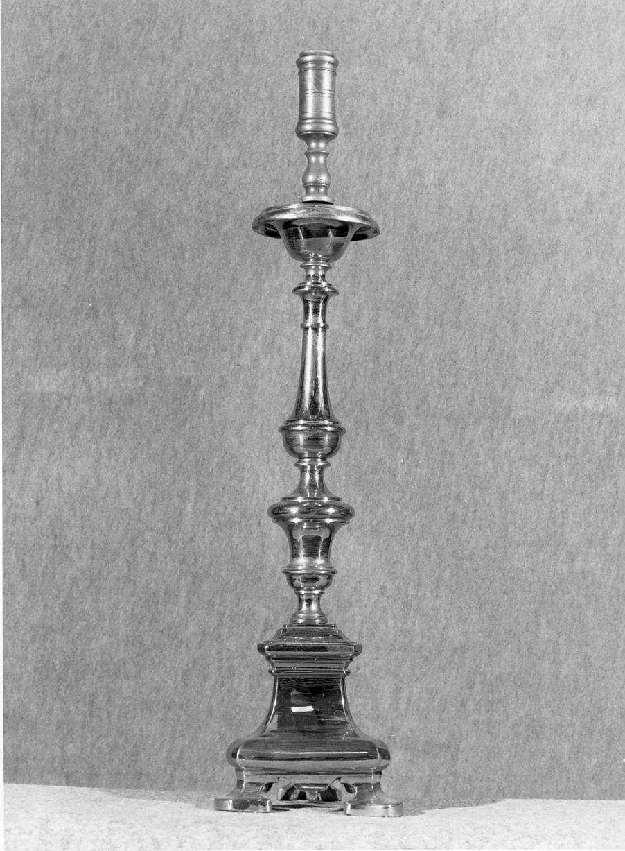 candelabro - ambito mantovano (secondo quarto sec. XX)