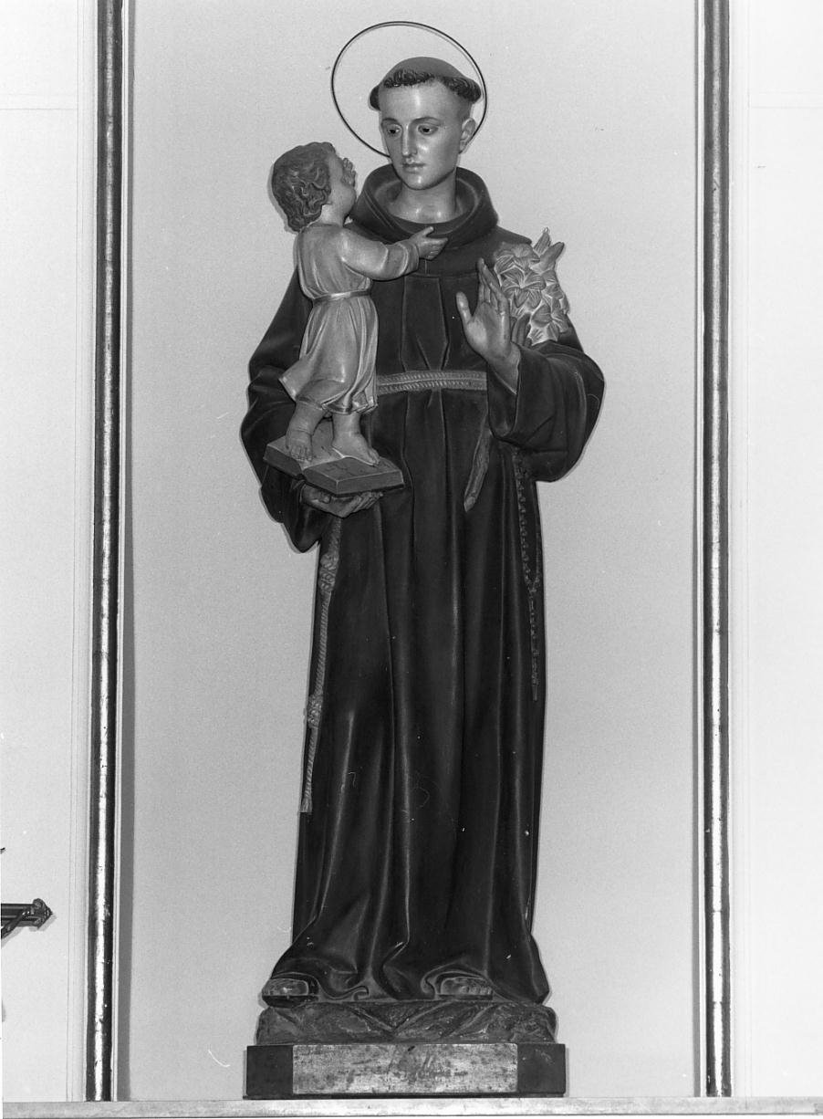 Sant'Antonio da Padova con Gesu' Bambino (statua) - ambito mantovano (secondo quarto sec. XX)
