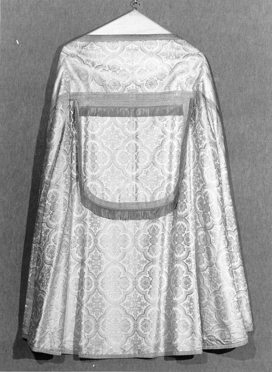 piviale - ambito mantovano (sec. XX)