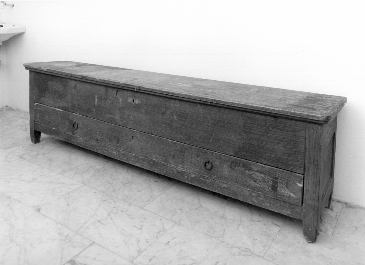 cassapanca - ambito mantovano (seconda metà sec. XIX)