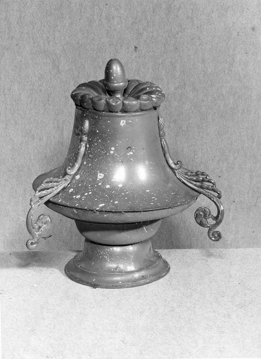 lampada pensile - ambito mantovano (prima metà sec. XIX)