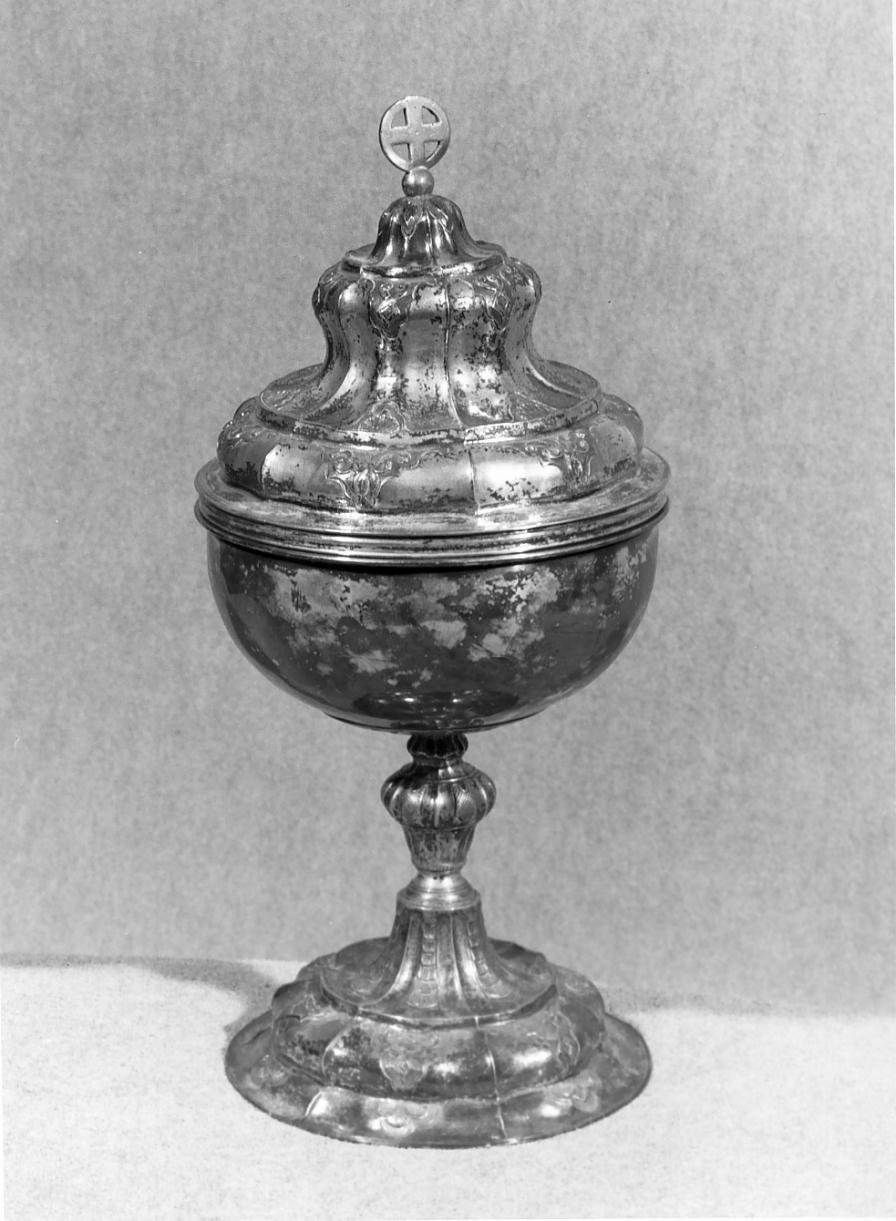 pisside - ambito mantovano (inizio sec. XVIII)