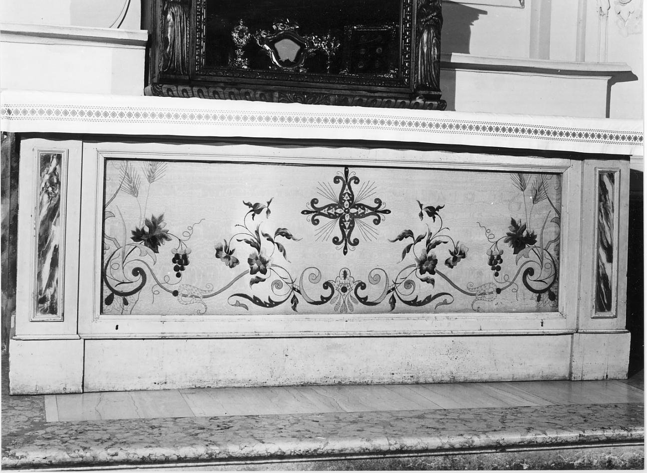 paliotto - ambito mantovano (primo quarto sec. XX)