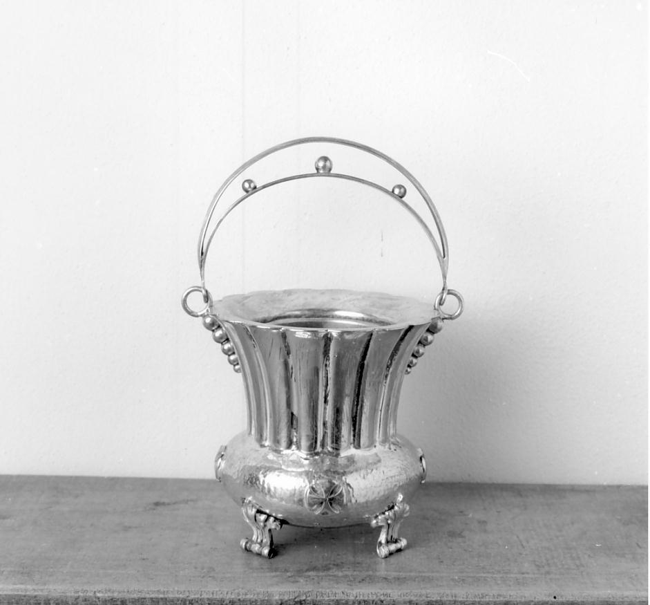 secchiello per l'acqua benedetta, opera isolata - ambito lombardo (secondo quarto sec. XX)