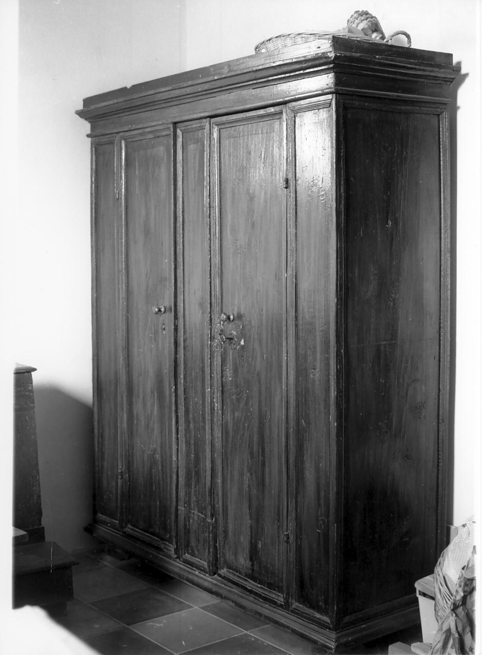 armadio, opera isolata - ambito lombardo (seconda metà sec. XVIII)