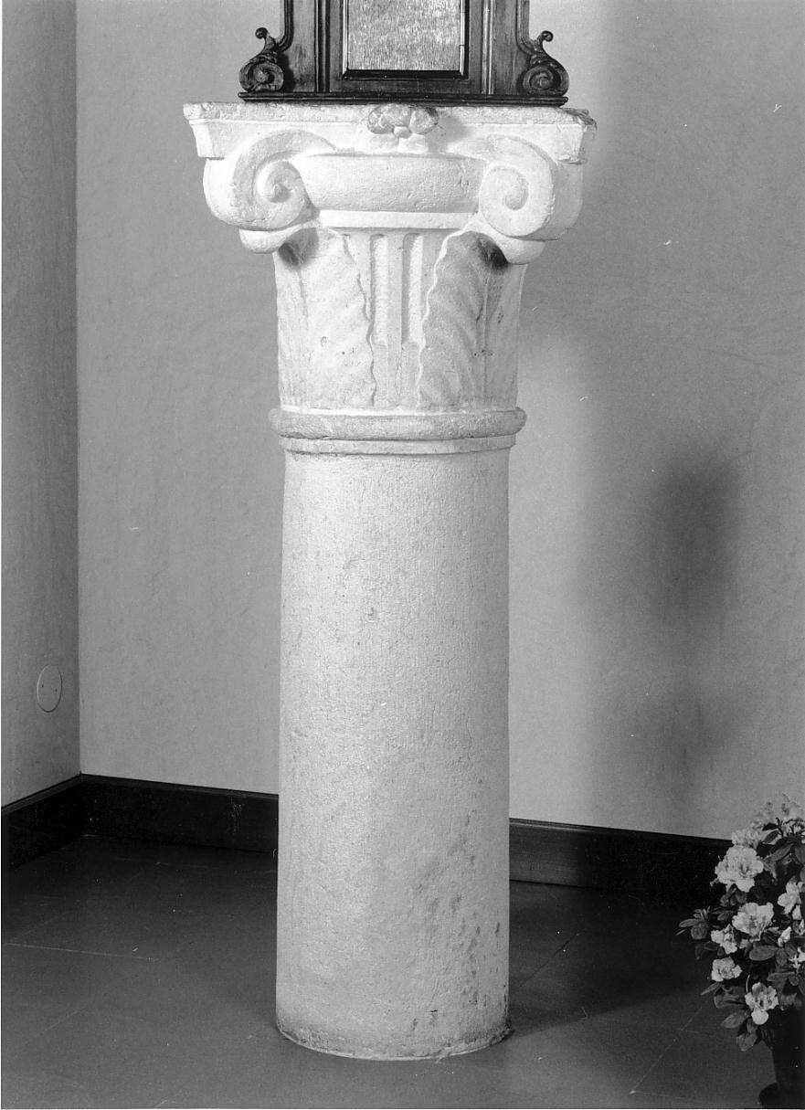 capitello, opera isolata - ambito mantovano (sec. XVI)