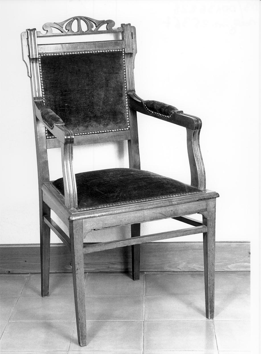 poltrona, elemento d'insieme - ambito mantovano (primo quarto sec. XX)