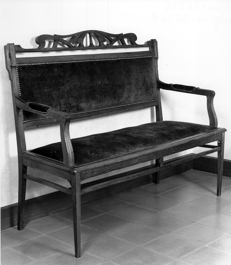 divanetto, elemento d'insieme - ambito mantovano (primo quarto sec. XX)